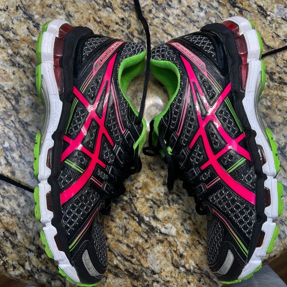 ASICS igs running shoes - Picture 2 of 8